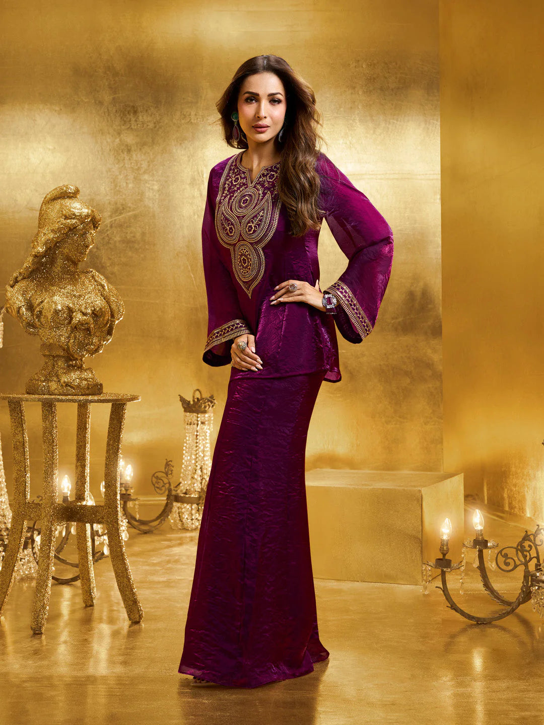Women Floral Zari Embroidered Co-Ords Set